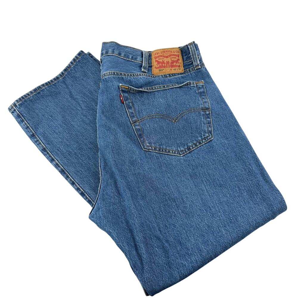 Levi’s 501 Medium Blue Wash Jeans 42x30